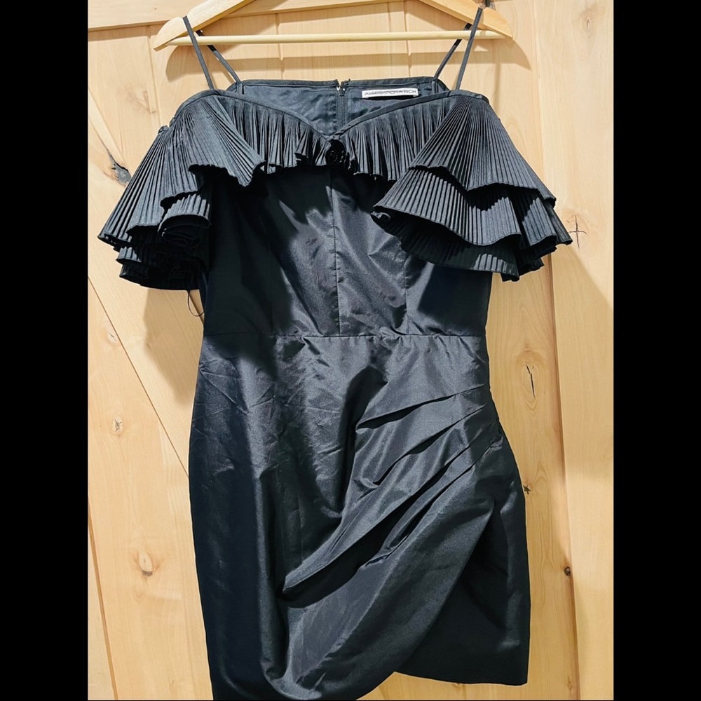 ALEXANDRA RICH Off Shoulder Raffle Dress - Picture 2 of 3